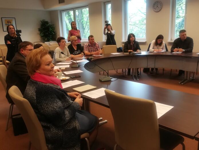  Spotkanie informacyjne promujące Budżet Obywatelski Województwa Łódzkiego odbyło się w tomaszowskim starostwie