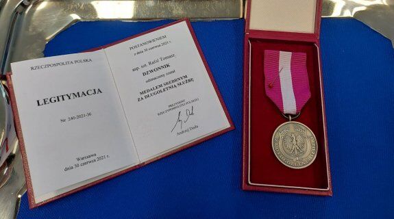 ​Medal za Długoletnią Służbę dla pabianickiego policjanta