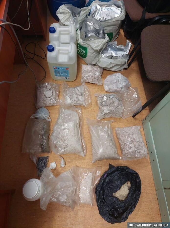 ​Świętokrzyscy policjanci zabezpieczyli ponad 160 kg narkotyków