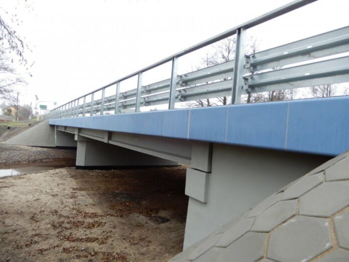 ​Most w Górkach w ciągu drogi krajowej nr 42 został wyremontowany