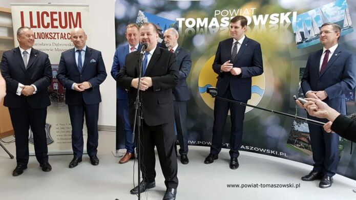 ​Zmiany kadrowe na stanowiskach dyrektorskich w tomaszowskich szkołach średnich