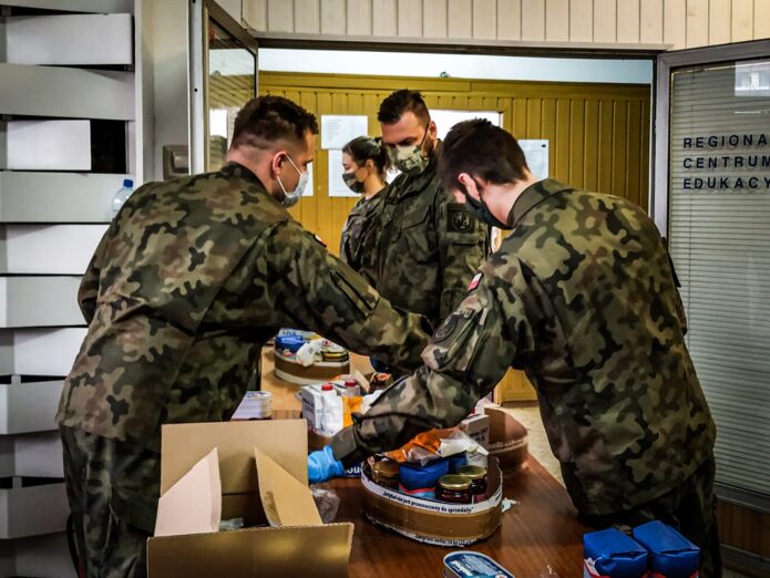​Żołnierze 9 Łódzkiej Brygady Obrony Terytorialne koordynują działania w walce z pandemią od strony wsparcia przez wojsko