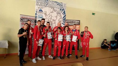Siedem medali kickbokserów Wichru na Mistrzostwach Polski w Kick Light