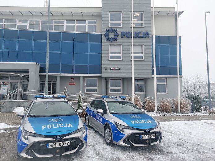 ​Dwa nowe, oznakowane radiowozy pojawią się na drogach powiatu opoczyńskiego